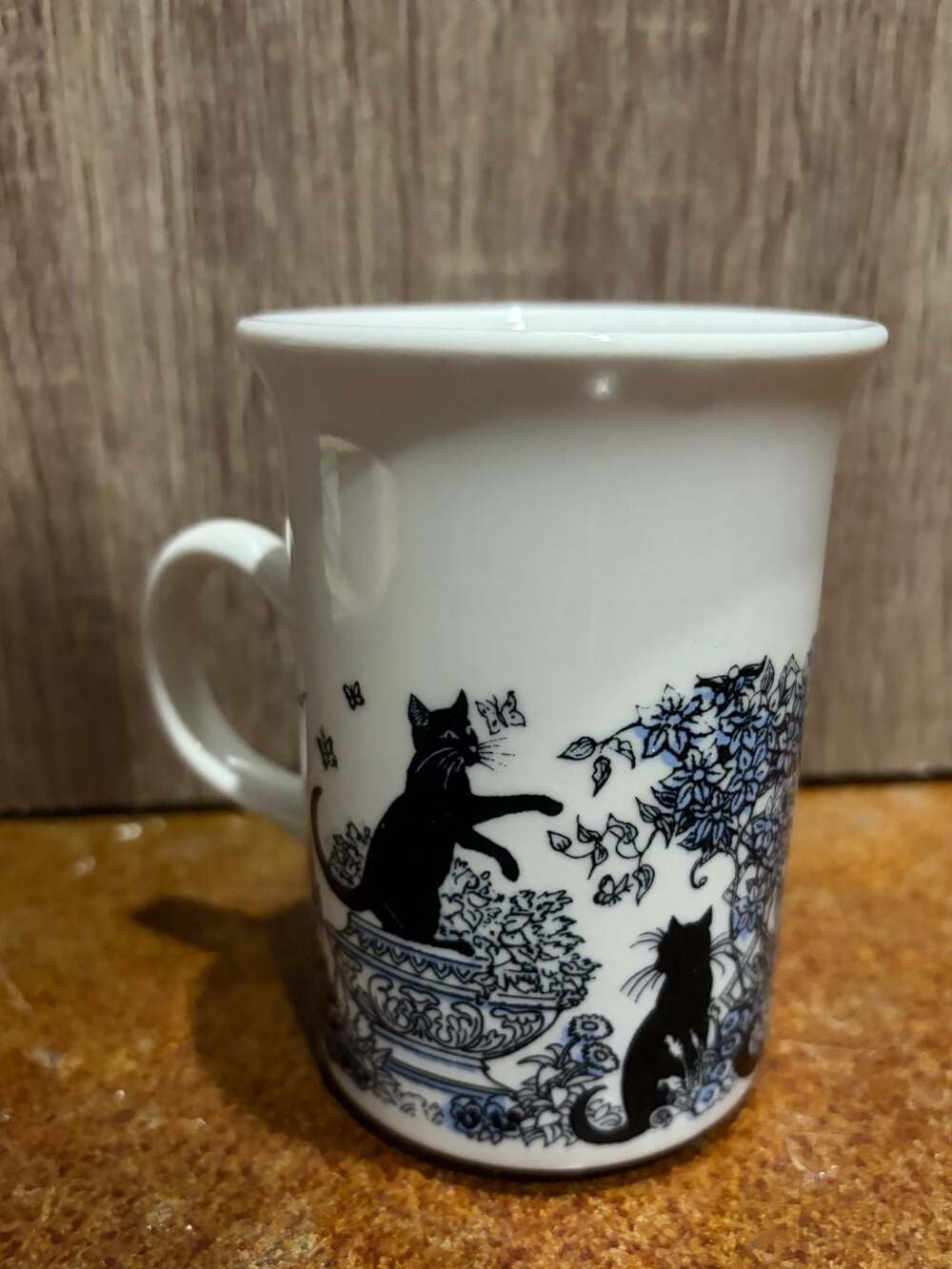 Vintage Churchill England Black Cat and Bird Bath whimsical Ceramic Mug